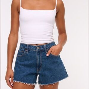 Abercrombie & Fitch “The Cutoff” High Rise Curve Love Shorts Dark Wash Size 12